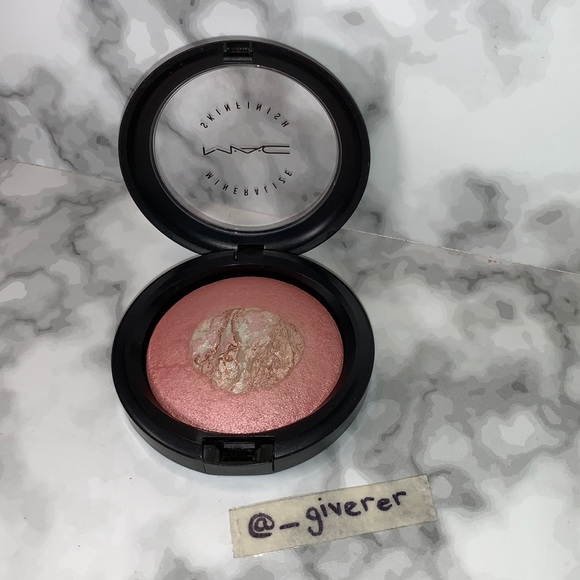 SEMI PRECIOUS ROSE QUARTZ MAC MIneralized Skinfinish - Picture 3 of 17